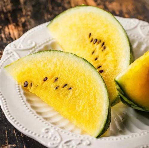 红料吃瓜反差,反差萌态尽显