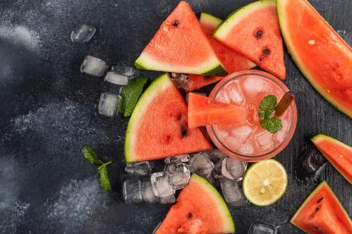 可莉吃瓜壁纸,萌动夏日瓜田